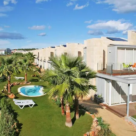 In La Escala Near Els Riells 公寓