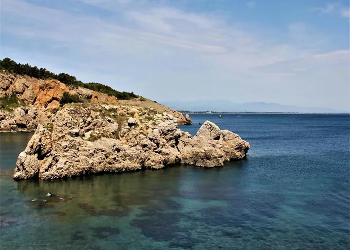 In La Escala Near Els Riells *