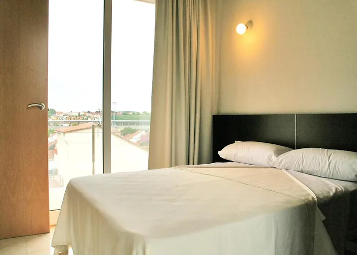 In La Escala Near Els Riells 公寓